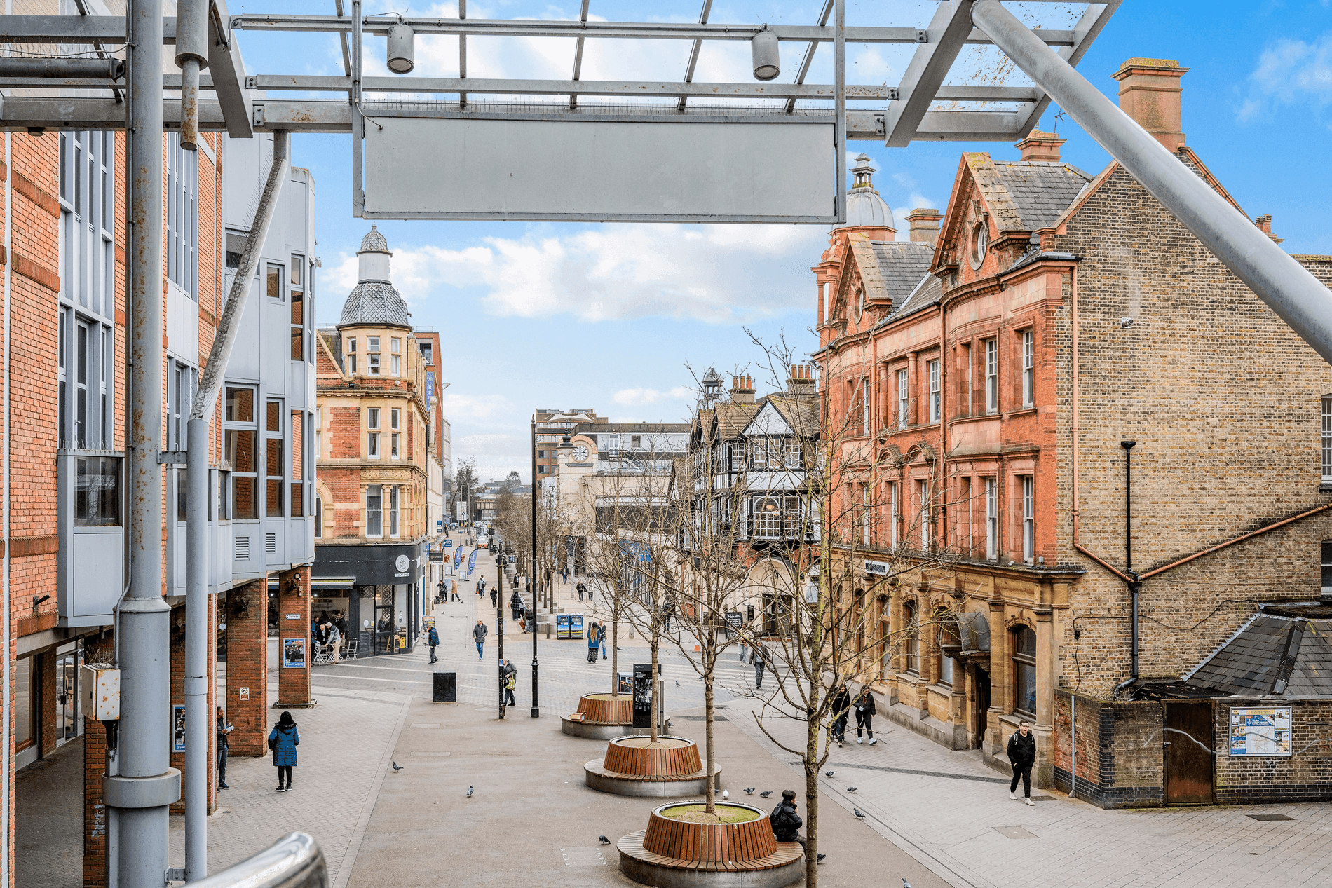 Businesses in Helping Redhill Businesses Grow Online town center
