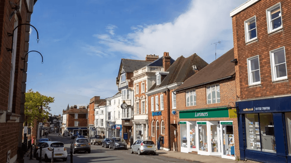 Businesses in Helping Sevenoaks Businesses Grow Online town center